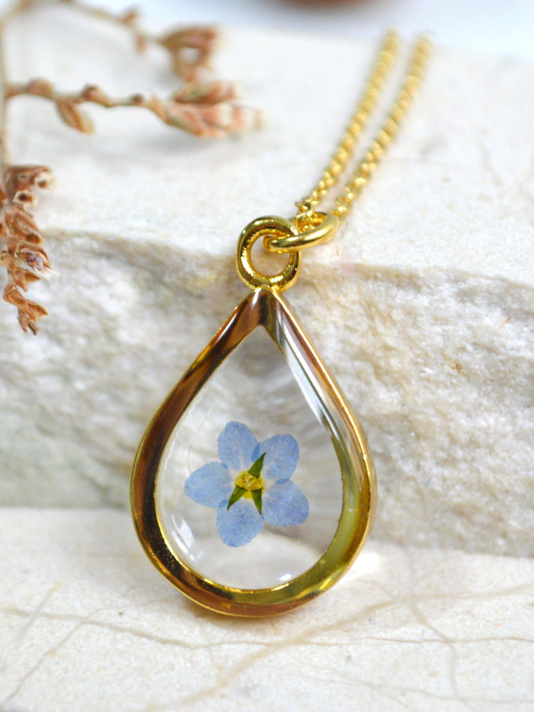 Necklace | Depth of Pink Teardrop