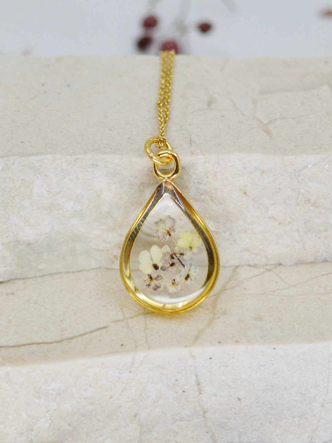 Necklace | Depth of Pink Teardrop