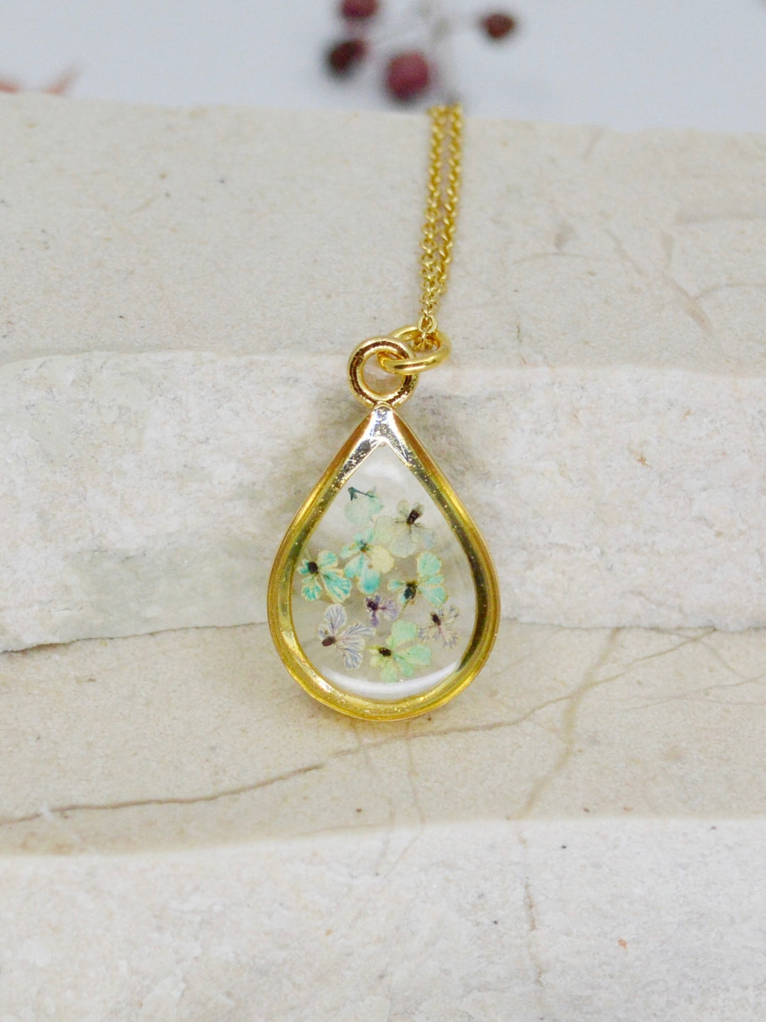 Necklace | Depth of Pink Teardrop