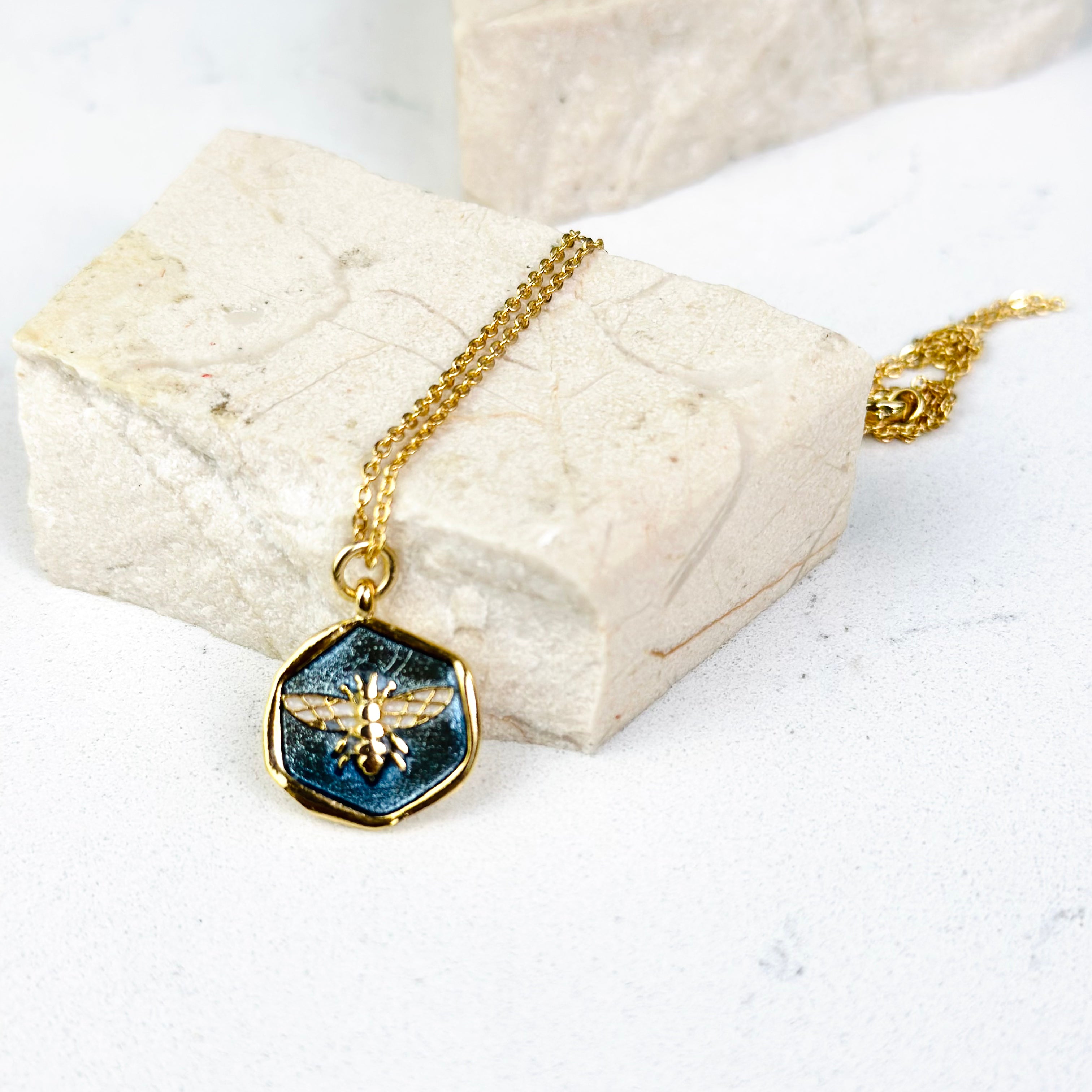 Necklace | Bumble Bee