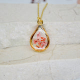 Depth of Pink Teardrop Kolye