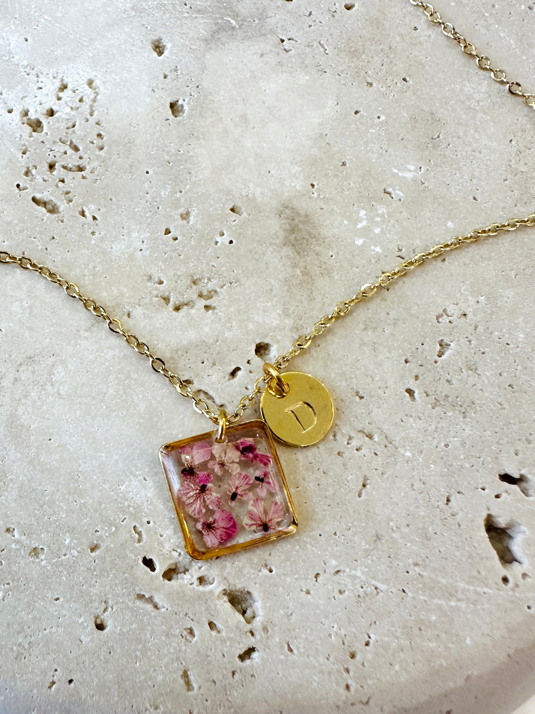 Necklace | Teeny Weeny Square Pink