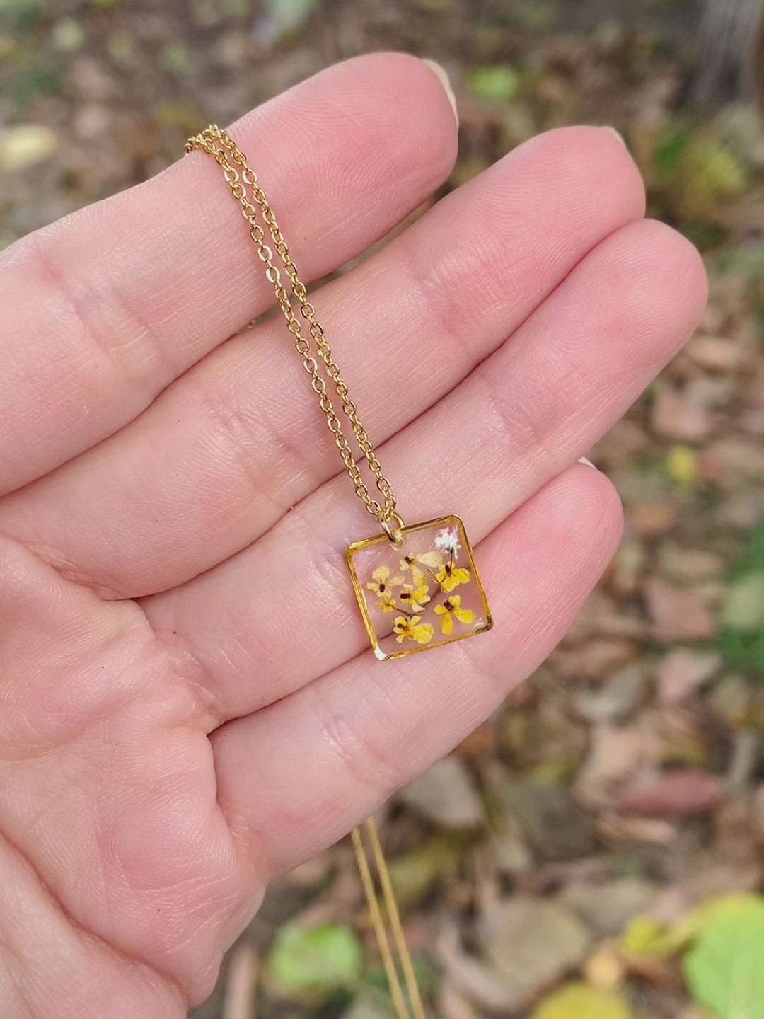 Kolye | Teeny Weeny Square Yellow