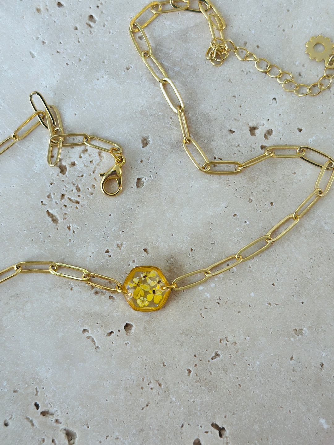 Choker | Teeny Weeny Hexagon Yellow