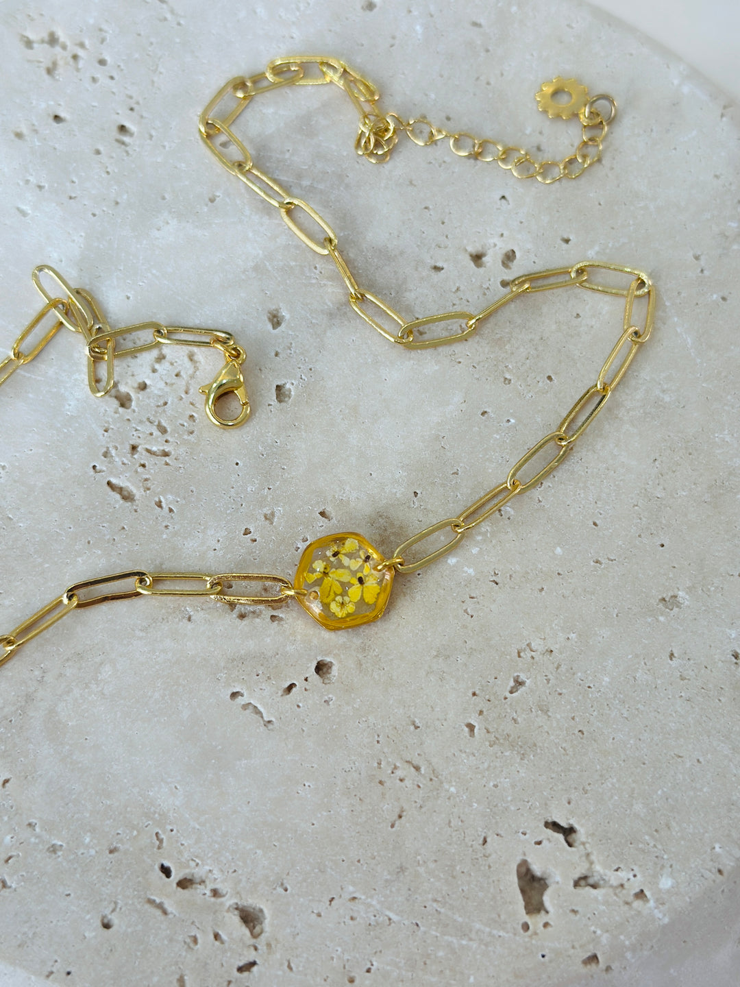 Choker | Teeny Weeny Hexagon Yellow