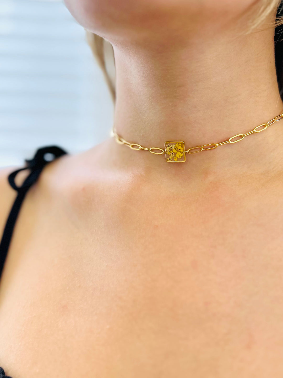 Choker | Teeny Weeny Square Yellow