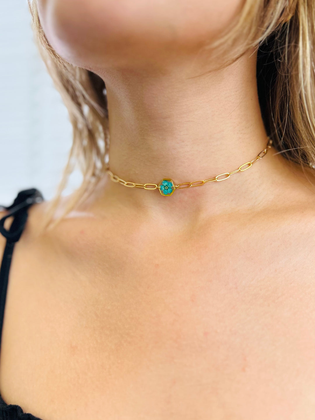 Choker | Teeny Weeny Hexagon Fresh Start (Unutmabeni Çiçeği)